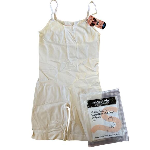 Shapermint Women All Day Everyday Scoop Neck Mid Thigh Bodysuit Size L Cream NWT - Picture 2 of 7